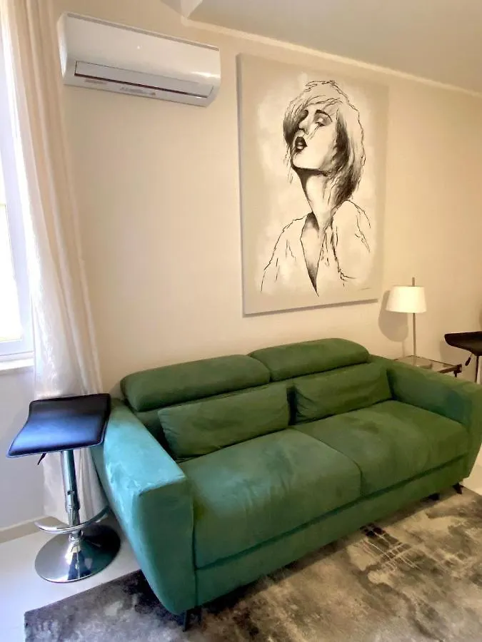 Apartment Appartamento Incantevole Al Centro Di Messina